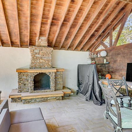 Lake Arrowhead Cabin With Hot Tub And Mountain Views! Exterior photo