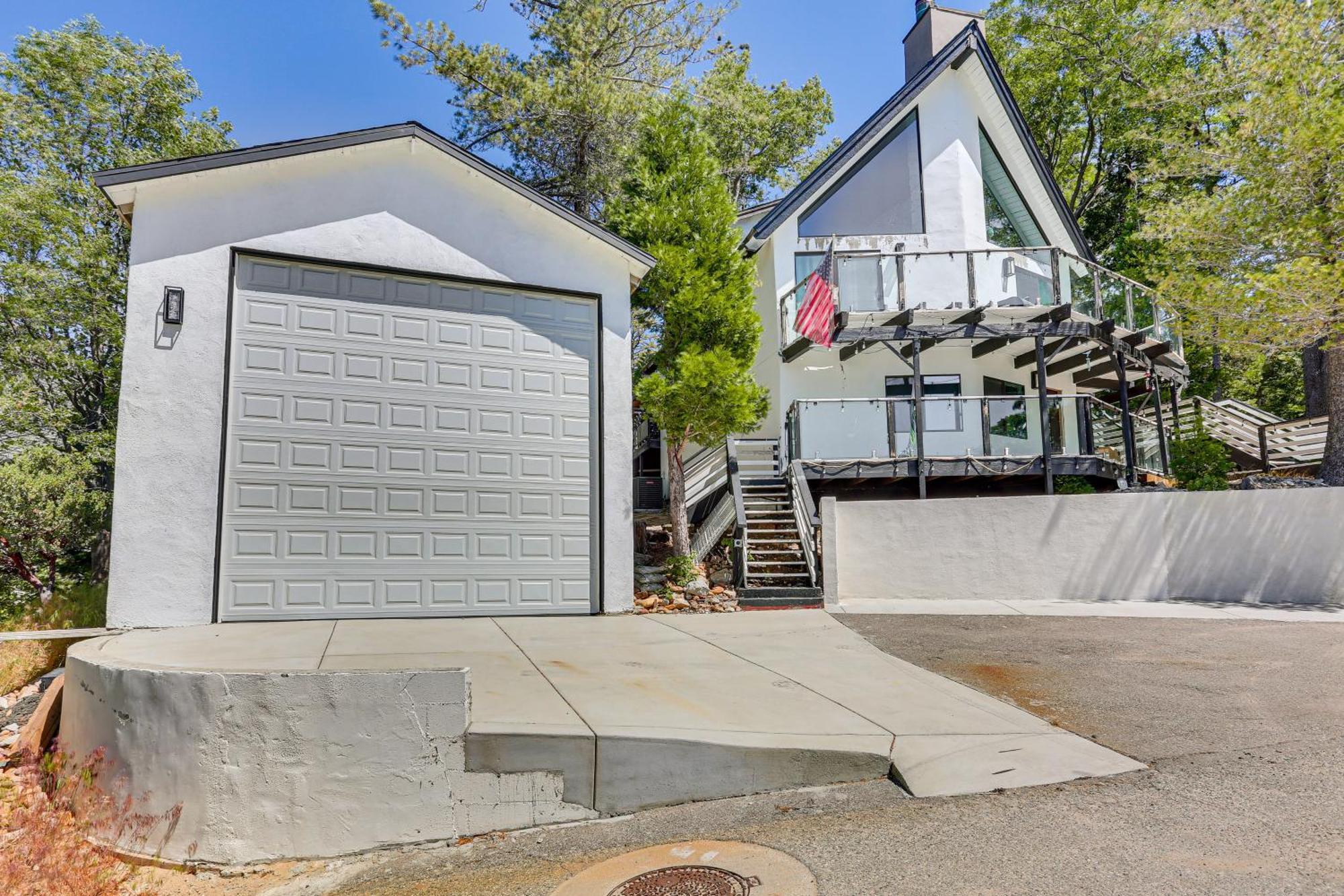 Lake Arrowhead Cabin With Hot Tub And Mountain Views! Exterior photo
